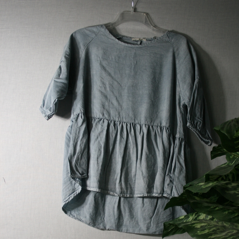 TEA N ROSE dusty blue top